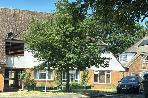 Levett Road, Leatherhead, Surrey, KT22