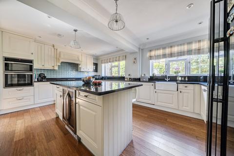 4 bedroom detached house for sale, Waldorf Heights, Blackwater, Camberley