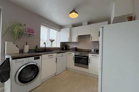 3 bedroom semi-detached house for sale, 32 Friars Close, Northallerton