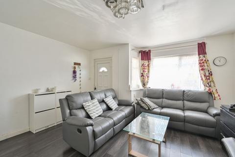 3 bedroom end of terrace house for sale, Rayners Lane, South Harrow, Harrow, HA2