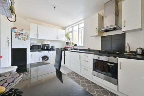 3 bedroom end of terrace house for sale, Rayners Lane, South Harrow, Harrow, HA2