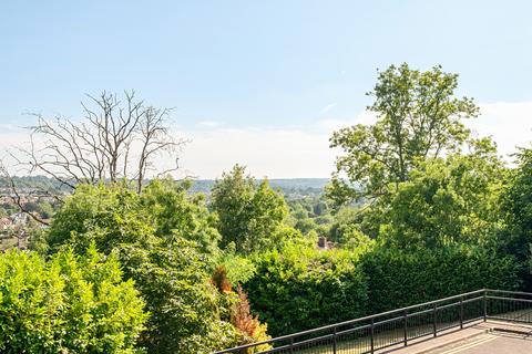 3 bedroom apartment for sale, Westover Gardens, Somerset BS9