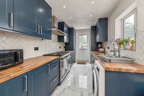 Park Lane, Hornchurch, RM11