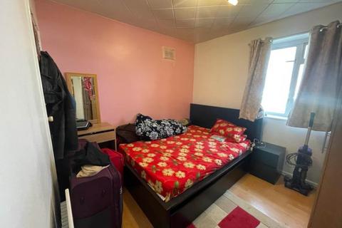 2 bedroom maisonette to rent, Beechwood Avenue, Uxbridge
