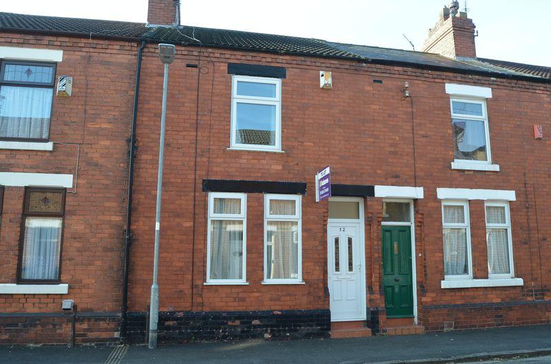 Dale Street, Runcorn 2 bed terraced house £450 pcm (£104 pw)