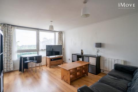 1 bedroom flat for sale, Sylvan Road, London SE19
