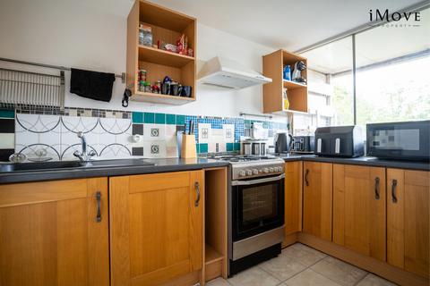 1 bedroom flat for sale, Sylvan Road, London SE19