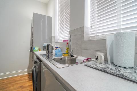 1 bedroom flat for sale, Derby Lane, Liverpool L13