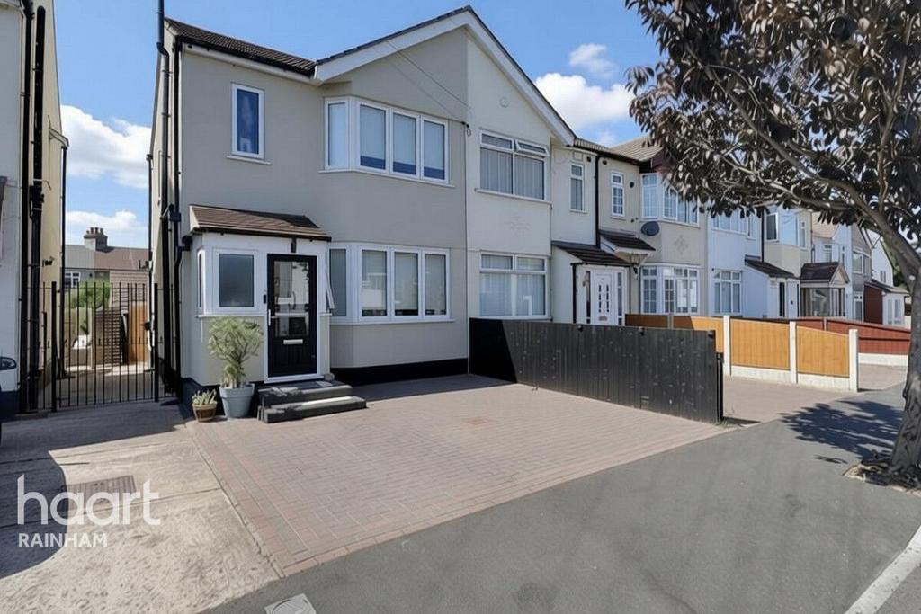 Ashwood Avenue, Rainham, Rainham