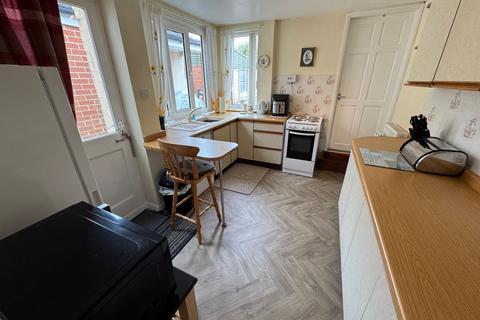 2 bedroom terraced house for sale, South Street, Woodville, DE11