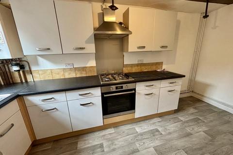 2 bed terraced house for rent in Clarendon Street, Leamington Spa, CV32