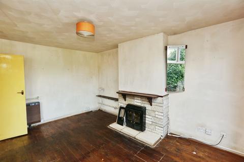 2 bedroom detached bungalow for sale, Crowther Close, Southampton