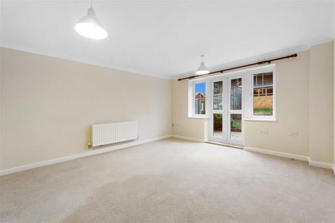 2 bedroom house to rent, Clayhanger, Guildford