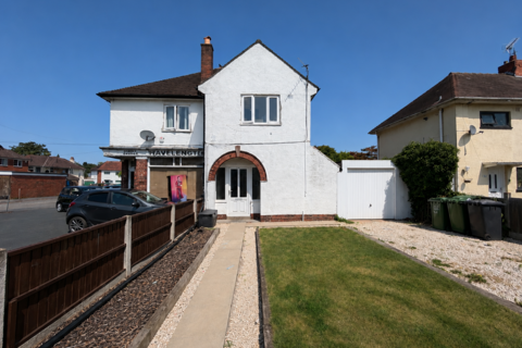 2 bed flat/apartment for rent in Baskerville Road, Kidderminster, Worcestershire, DY10