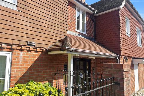 1 bedroom flat for sale, High Street, Billingshurst, West Sussex