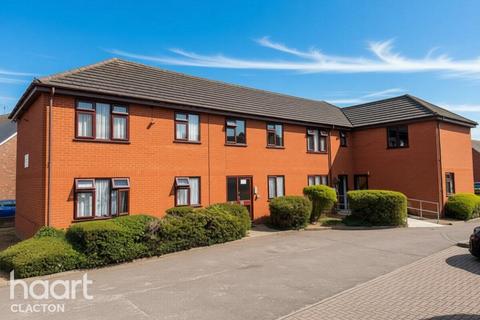 2 bedroom flat for sale, Warwick Road, Clacton-On-Sea