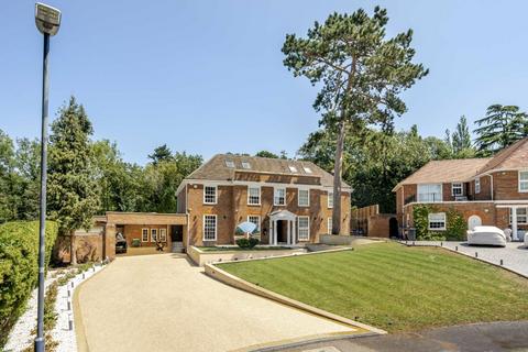 8 bedroom detached house for sale, Ingleby Drive, South Harrow