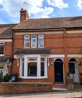 3 bed terraced house for rent in Crofton Park, YEOVIL, BA21