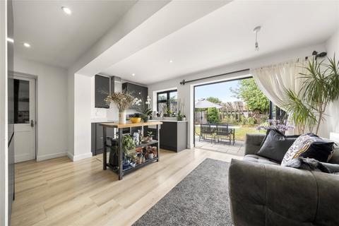 Farm Road, Esher, Surrey, KT10