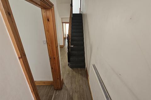 3 bedroom terraced house to rent, Aldsworth Road, Canton, Cardiff
