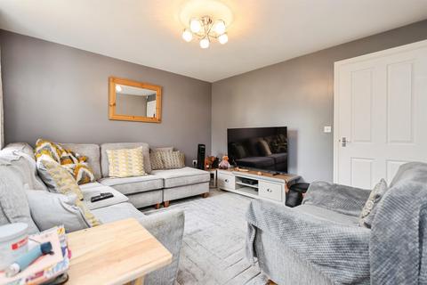 2 bedroom ground floor flat for sale, Field Sidings Way, KINGSWINFORD