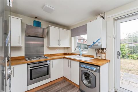 2 bedroom semi-detached house for sale, Griffin Close, Chester