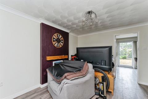 2 bedroom semi-detached house for sale, Griffin Close, Chester