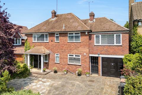 4 bedroom detached house for sale, Erleigh Court Drive, Earley