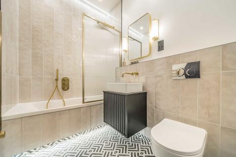 undefined, Gordon Road, London W5