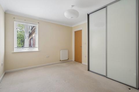 2 bedroom apartment for sale, Marsh Road, Pinner