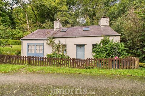 1 bedroom cottage for sale, Cwmllan, Pontfaen, Fishguard, Pembs SA65 9SB