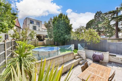 Morley Road, Sutton, Surrey