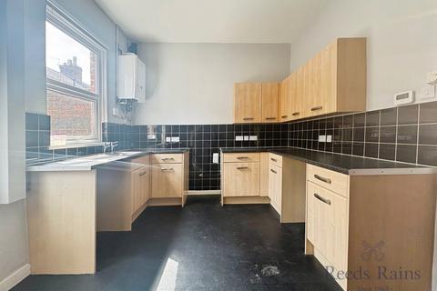 2 bedroom terraced house to rent, Lovat Road, Lancashire PR1
