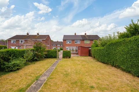 3 bedroom semi-detached house for sale, Tennyson Gardens, Horncastle, LN9