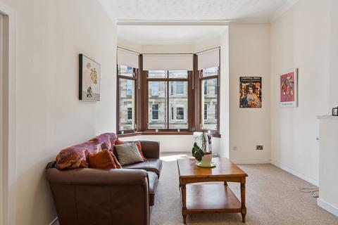 2 bedroom flat for sale, Cecil Street, First Floor Flat, Hillhead, Glasgow, G12