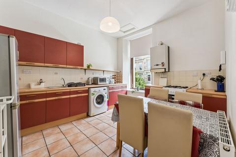 2 bedroom flat for sale, Cecil Street, First Floor Flat, Hillhead, Glasgow, G12
