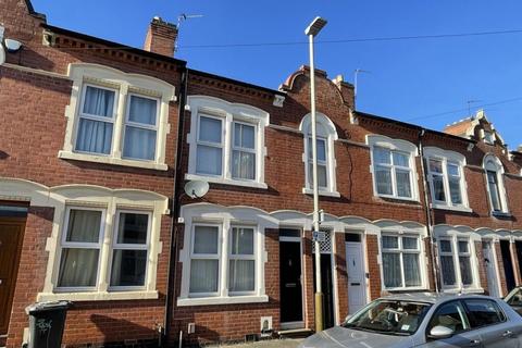 2 bedroom terraced house to rent, Latimer Street, Leicester LE3