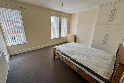 2 bedroom terraced house to rent, Latimer Street, Leicester LE3
