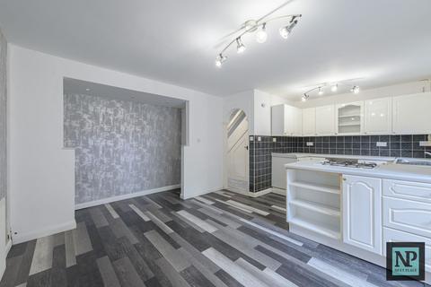 3 bedroom terraced house to rent, Trefoil, Tamworth, B77