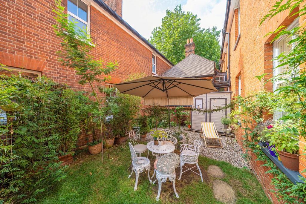 Courtyard, garden