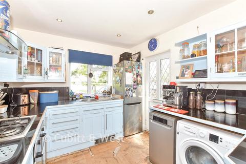 2 bedroom detached bungalow for sale, North Crescent, Hayling Island PO11