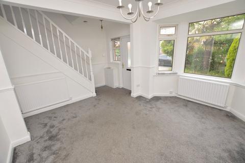 3 bedroom semi-detached house to rent, Marlborough Avenue, Spring View