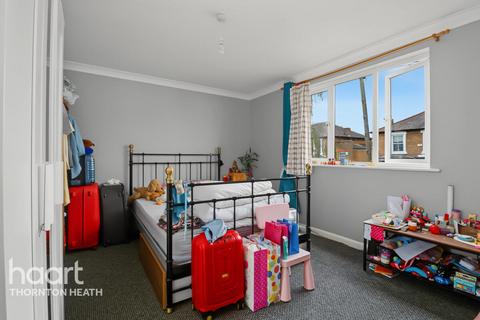 1 bedroom flat for sale, Dagmar Road, LONDON