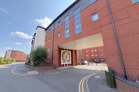 2 bedroom flat for sale, Broad Gauge Way, Wolverhampton WV10