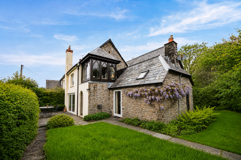 2 bedroom semi-detached house for sale, Brecon LD3