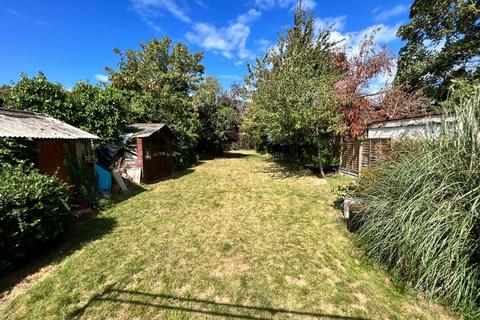 4 bedroom house for sale, Water Lane, Ilford