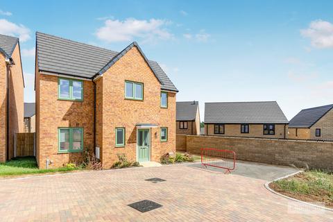 3 bed house for rent in Shale Meadow, WELLINGBOROUGH