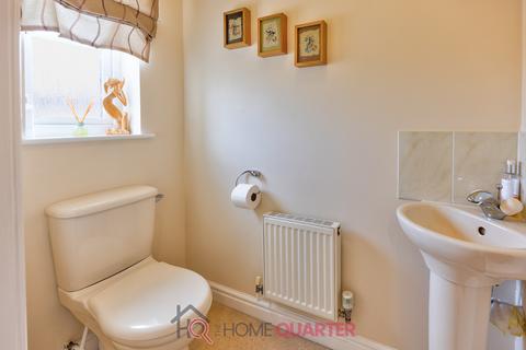 4 bedroom detached house for sale, Lon Ystrad, Rhyl, LL18 4