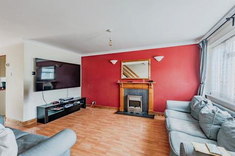 3 bedroom semi-detached house for sale, Tintern Road, Crawley