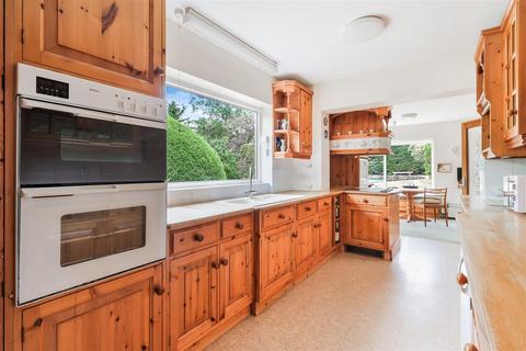 4 bedroom detached house for sale, Ruden Way, Epsom